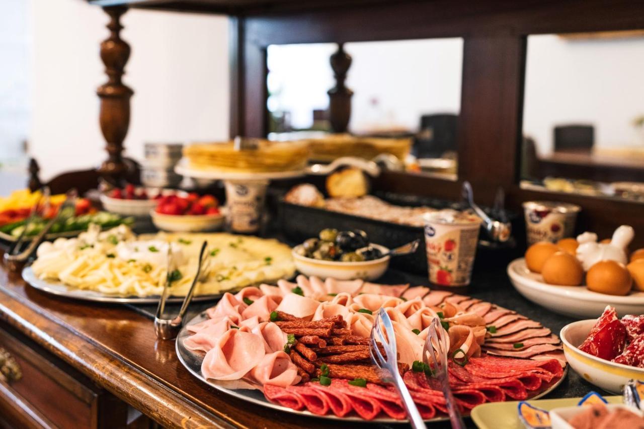 Sv. Hubertus Hotel Cesky Krumlov Ngoại thất bức ảnh